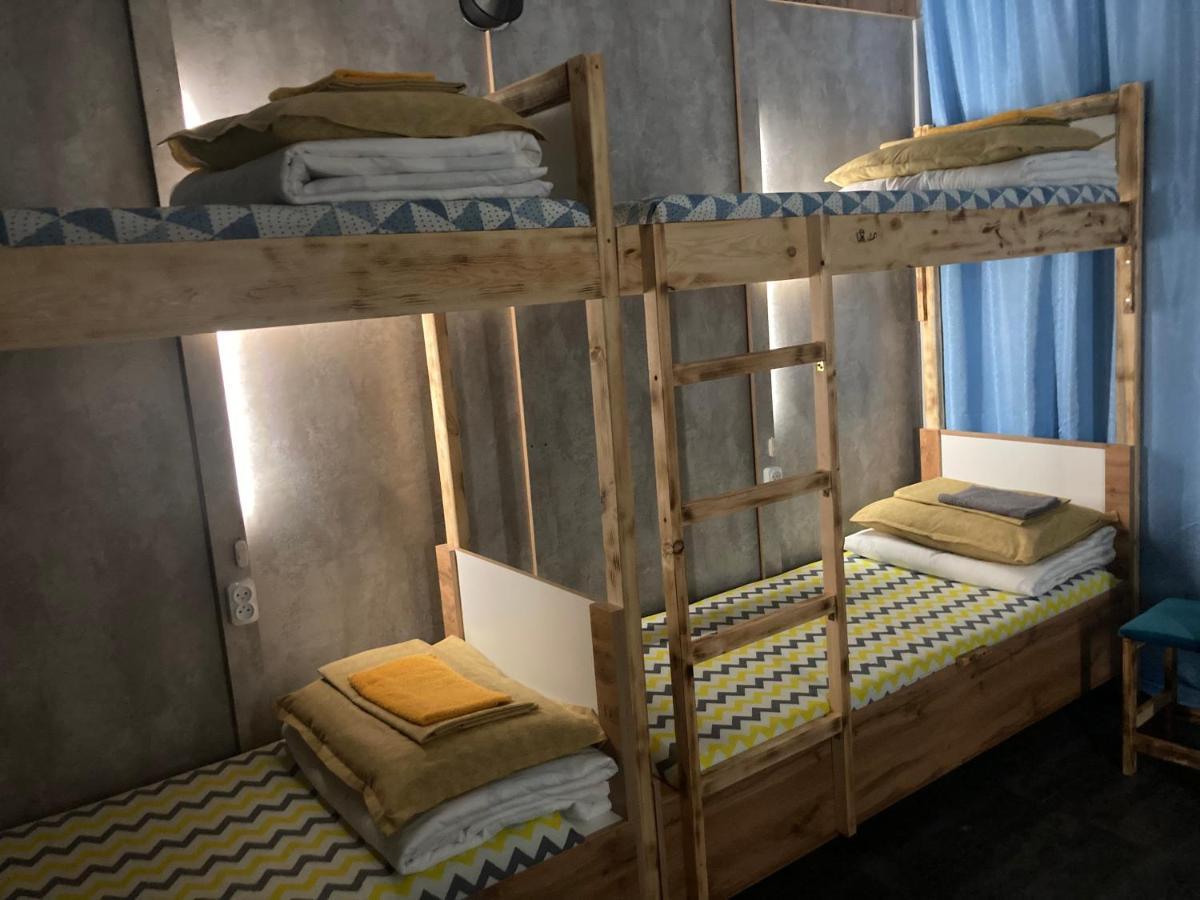 Hostel Del Luna Almaty Extérieur photo